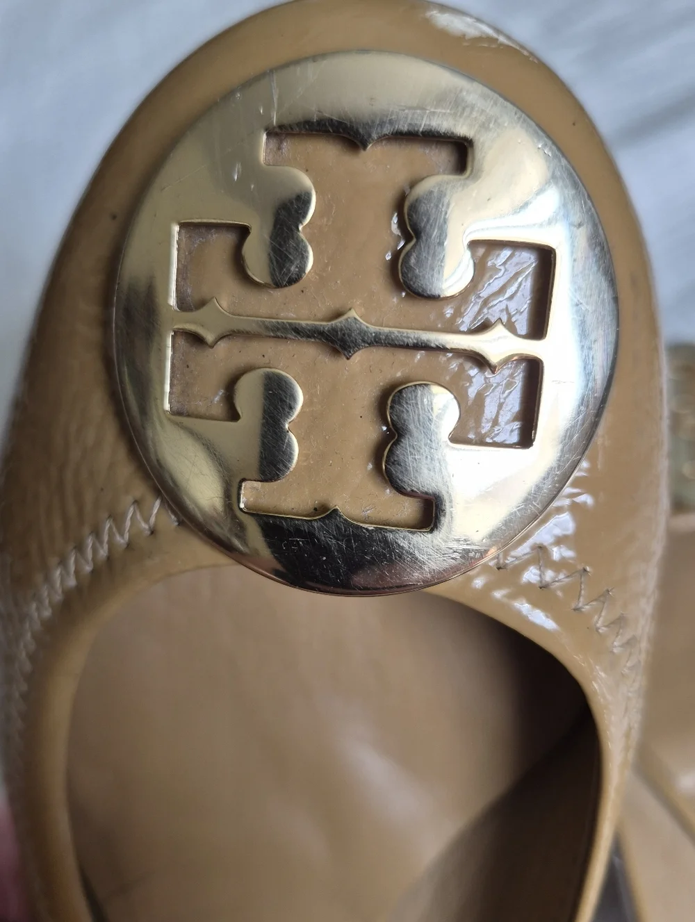 Tory Burch Reva Ballet Flats, Tan Patent  Leather, Size 7.5, GUC
